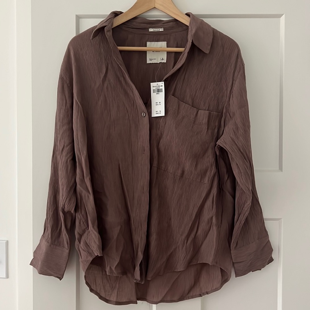Abercrombie crinkle button down top